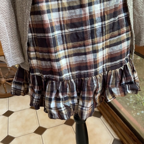 Jesse & J Dress - Beautiful details - NWT - Picture 6 of 7